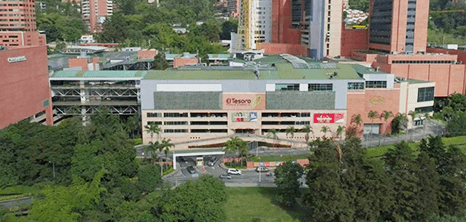 Medellin plastic surgery clinic entrance